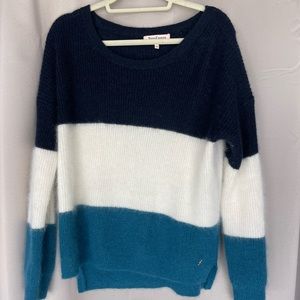 Juice Couture sweater size medium